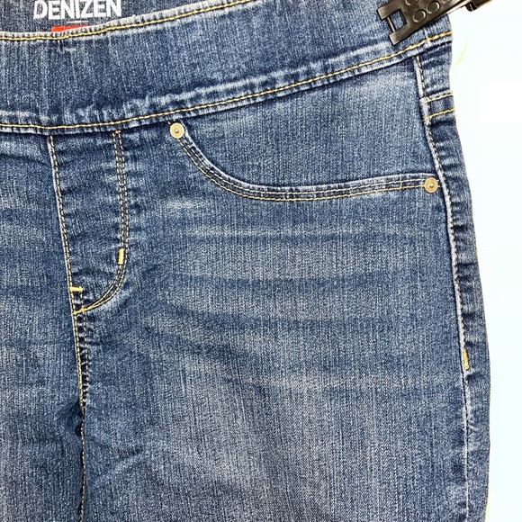 Levi's Women's Denizen (8) Pull-On Crop - Picture 7 of 16